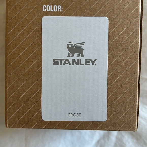 Stanley 20 oz Stainless Steel Ice Flow 2.0 Flip Straw Tumbler - Picture 2 of 4